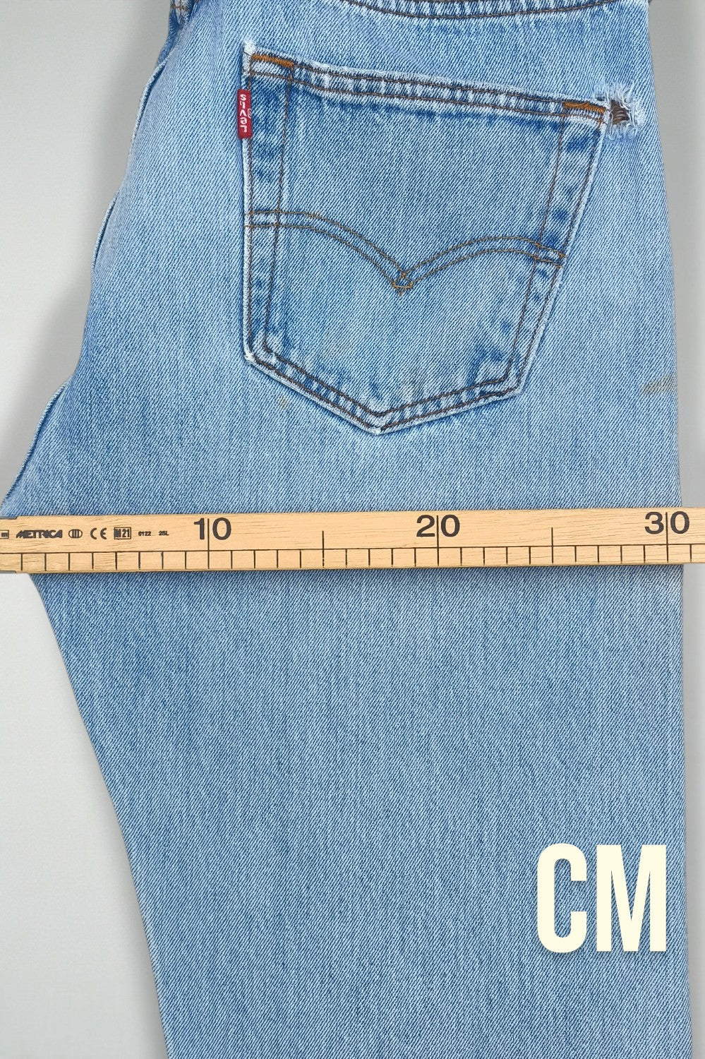 Rare Vintage Levi’s 501 Jeans Light Blue Denim Straight Leg | Classic Workwear