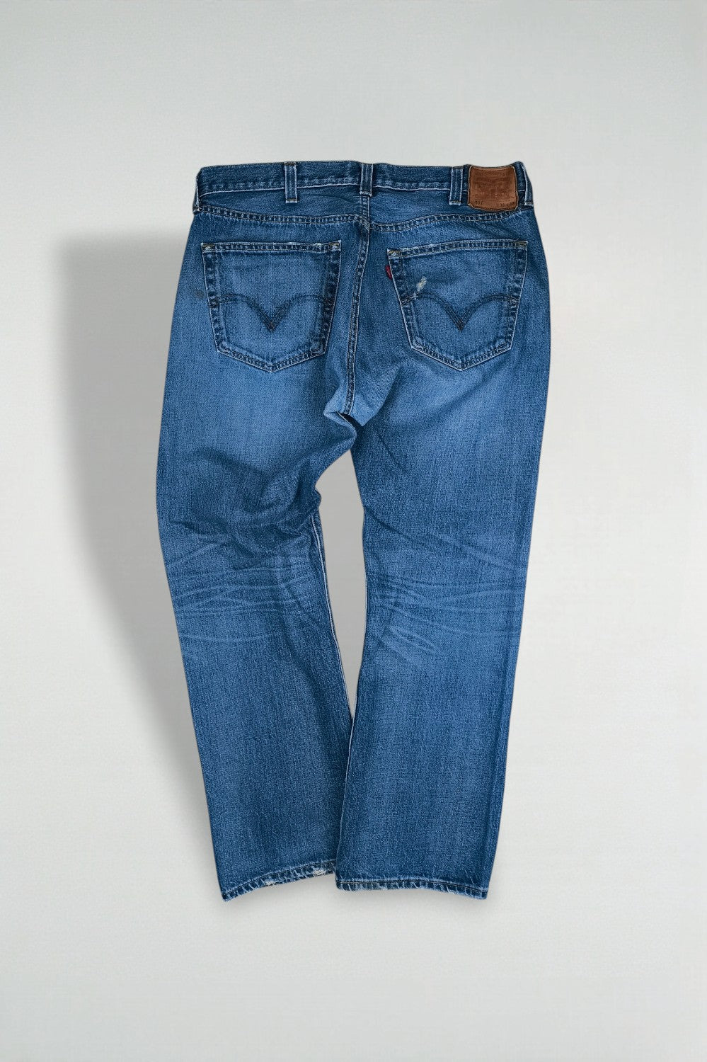 Rare Vintage Levi’s 501 Jeans Blue Straight Leg | Classic Denim