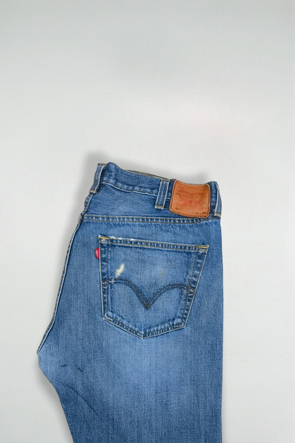 Rare Vintage Levi’s 501 Jeans Blue Straight Leg | Classic Denim