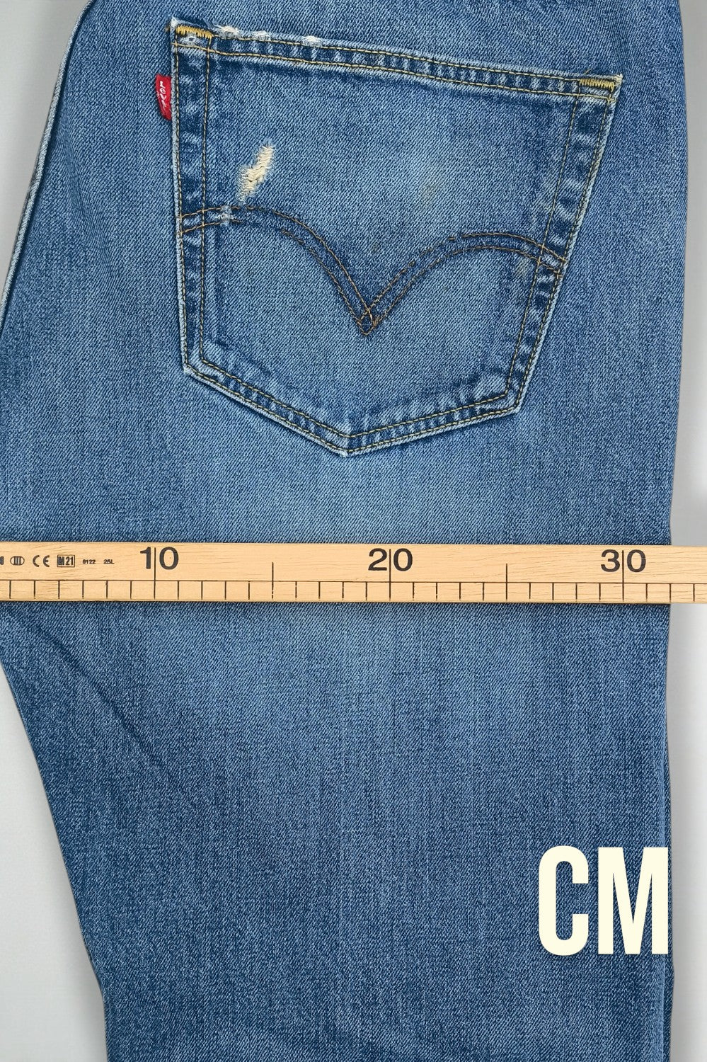 Rare Vintage Levi’s 501 Jeans Blue Straight Leg | Classic Denim