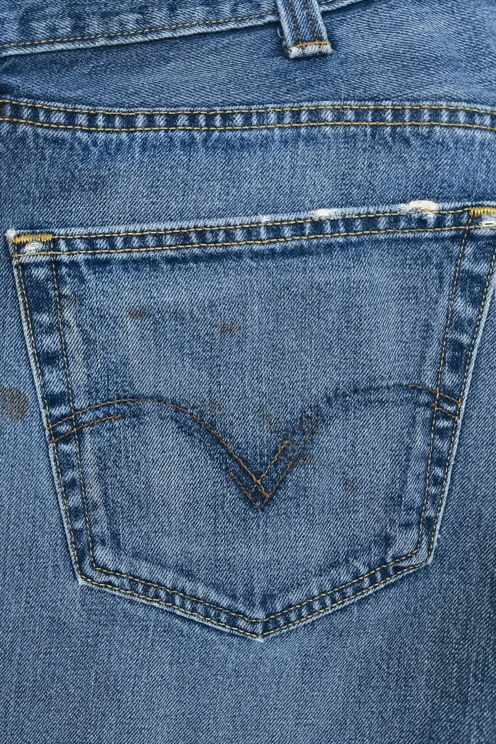 Rare Vintage Levi’s 501 Jeans Blue Straight Leg | Classic Denim
