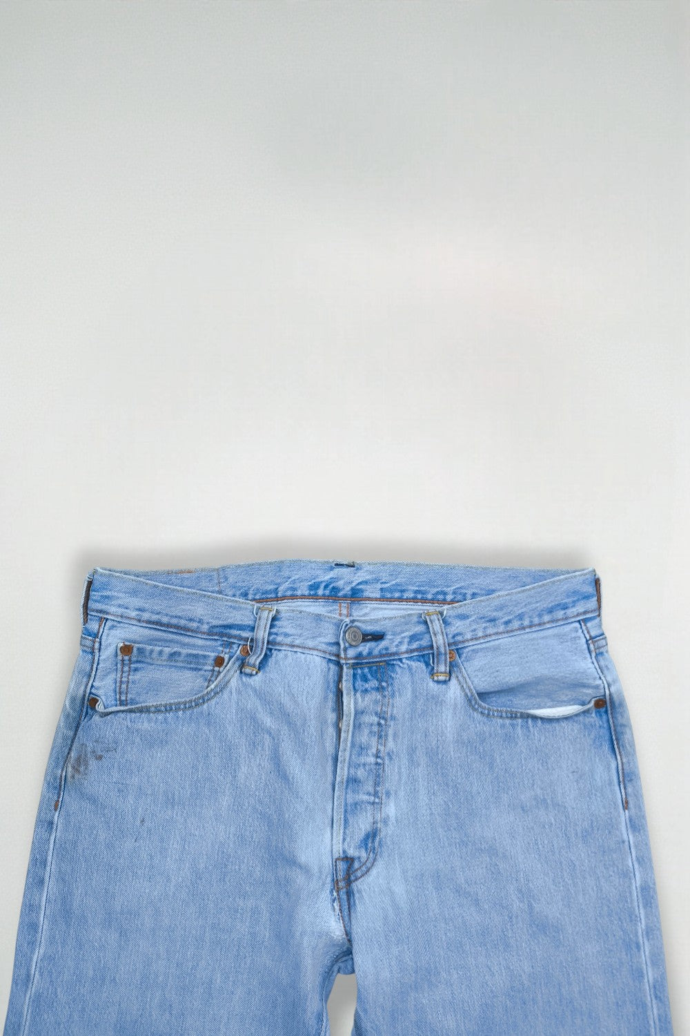 Rare Vintage Levi’s 501 XX Jeans Light Blue | Leather Patch Denim