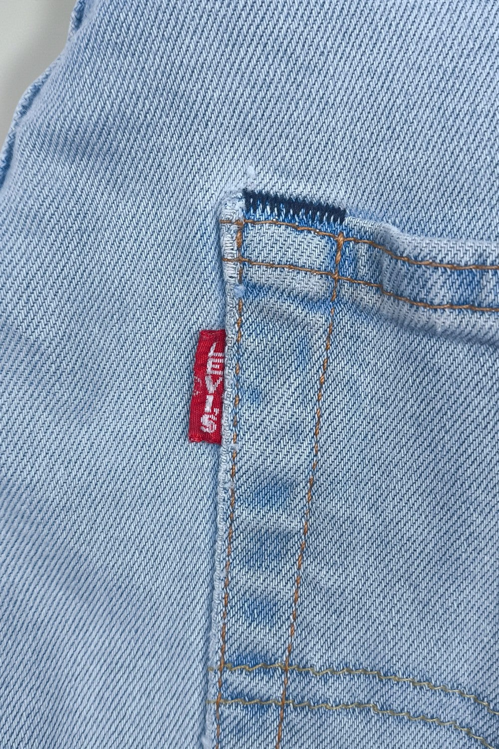 Vintage Levi’s 501 XX Jeans Light Blue Denim | Premium Red Tab