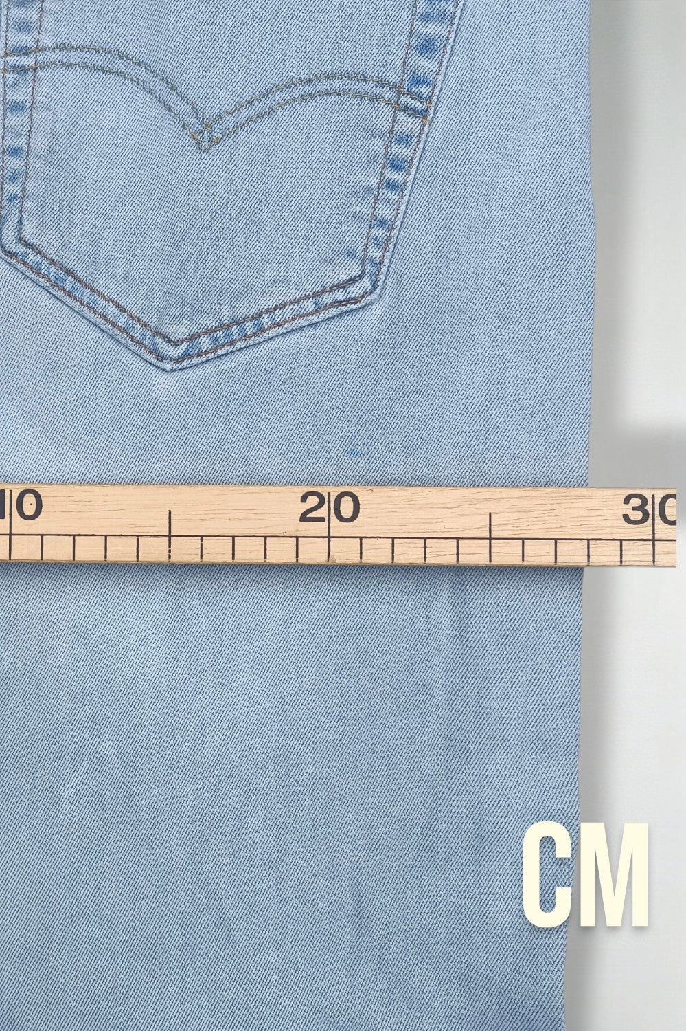 Vintage Levi’s 501 XX Jeans Light Blue Denim | Premium Red Tab