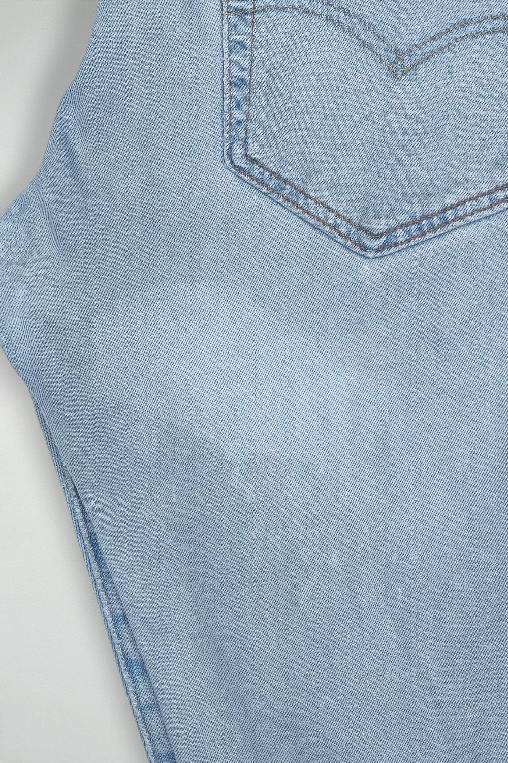 Vintage Levi’s 501 XX Jeans Light Blue Denim | Premium Red Tab