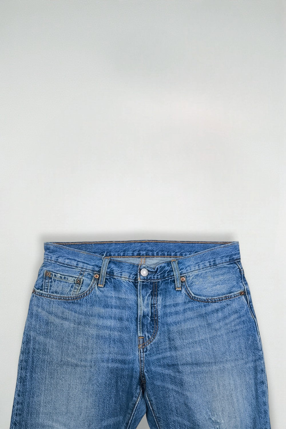 Vintage Levi’s 501 XX Jeans Distressed Blue Rare Leather Patch W28