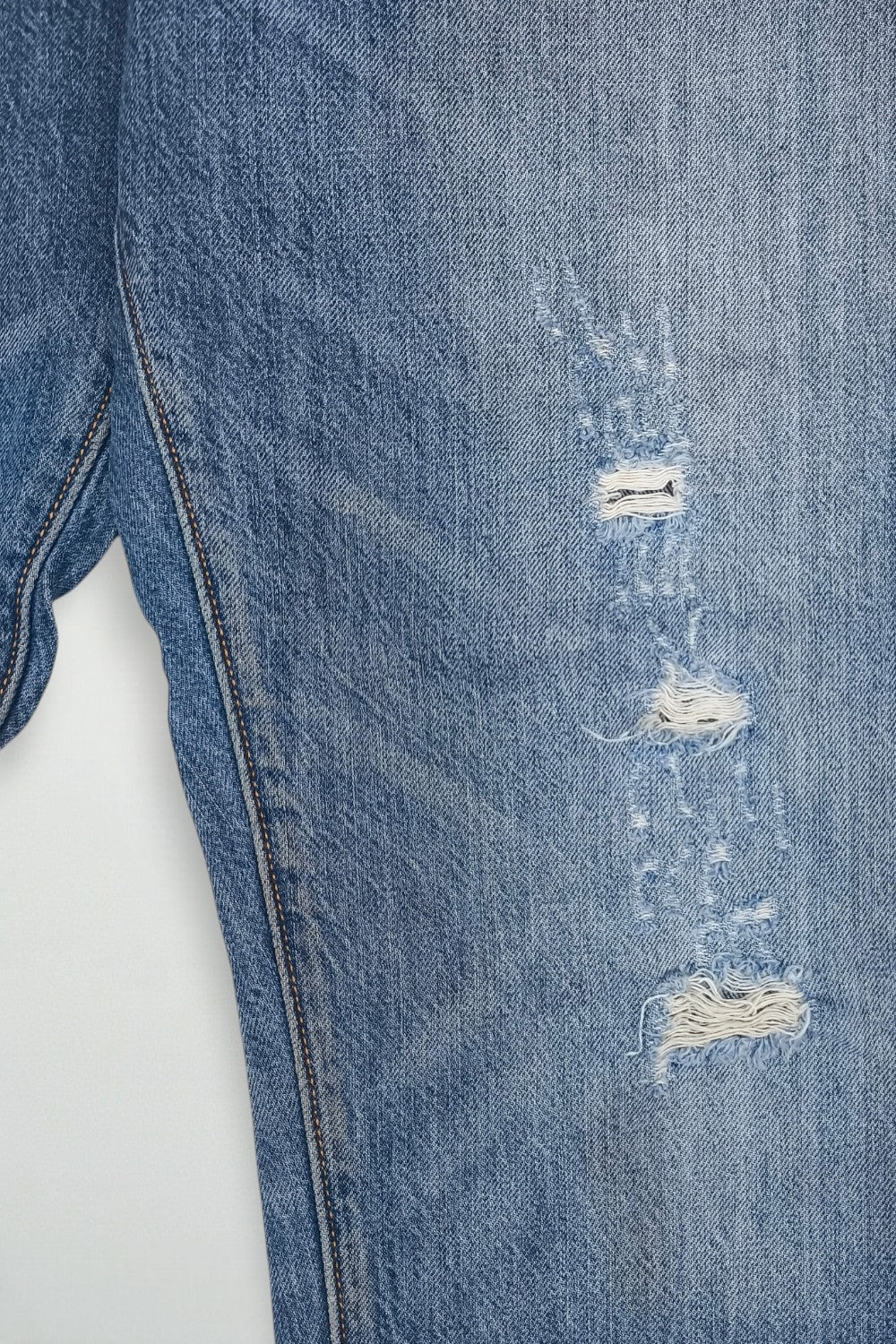 Vintage Levi’s 501 XX Jeans Distressed Blue Rare Leather Patch W28