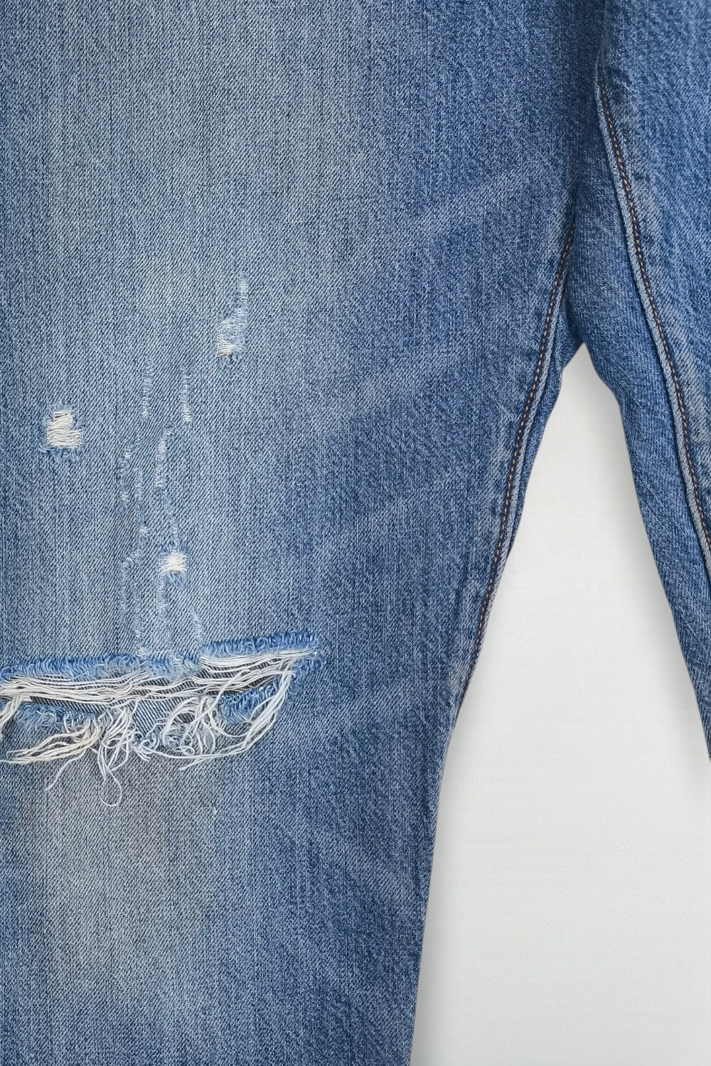 Vintage Levi’s 501 XX Jeans Distressed Blue Rare Leather Patch W28