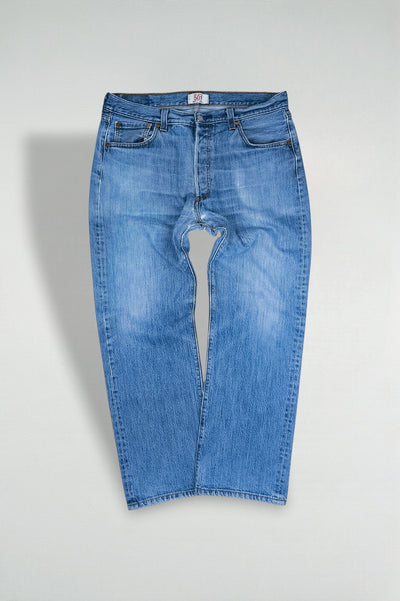 Vintage Levi's 501 XX Jeans W36 L30 Light Blue Denim