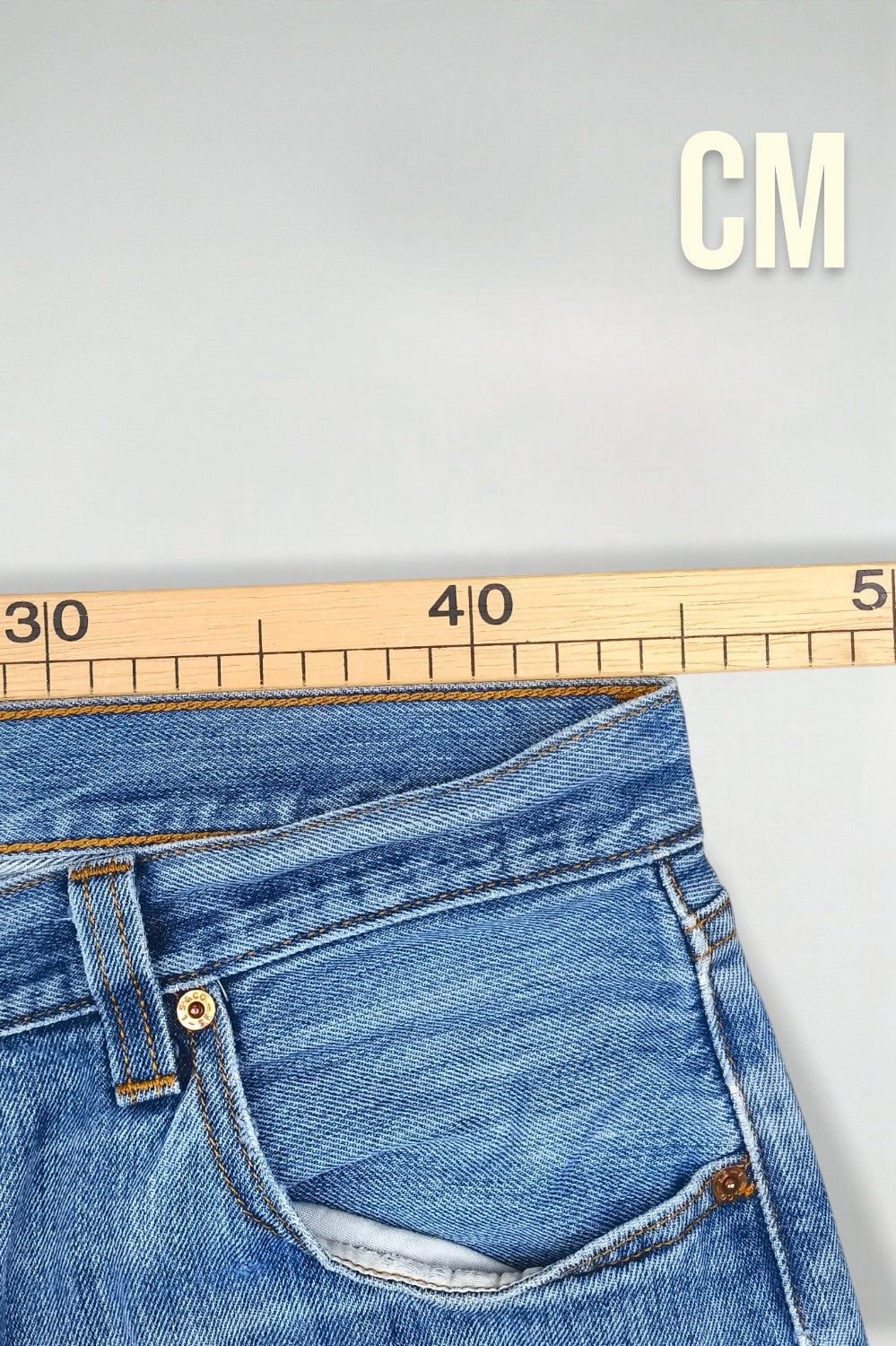 Vintage Levi's 501 XX Jeans W36 L30 Light Blue Denim