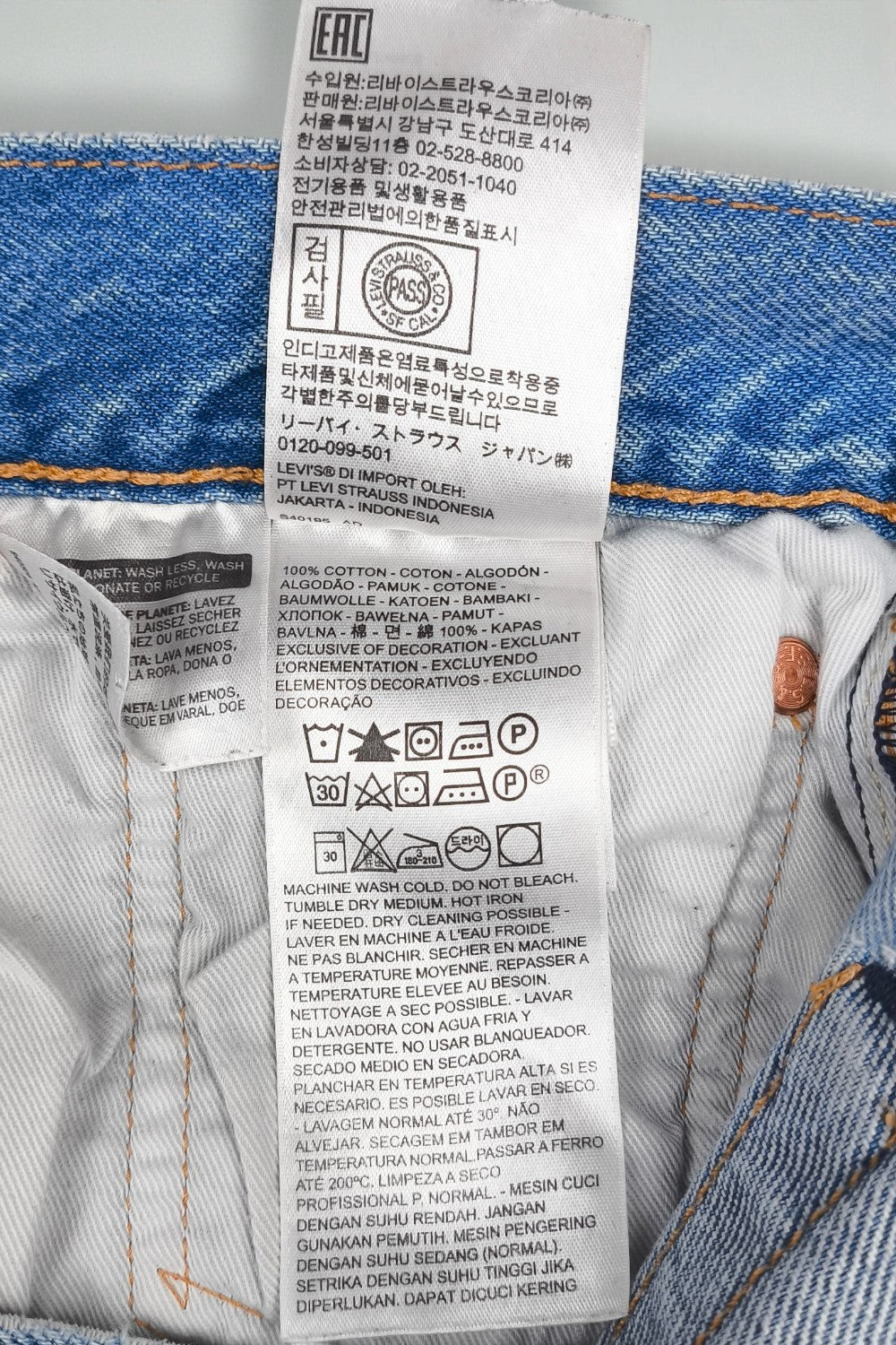 Vintage Levi’s 501 XX 1993 Distressed Jeans W34 Light Wash
