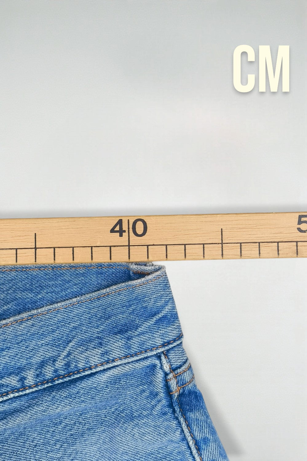 Vintage Levi’s 501 XX 1993 Distressed Jeans W34 Light Wash
