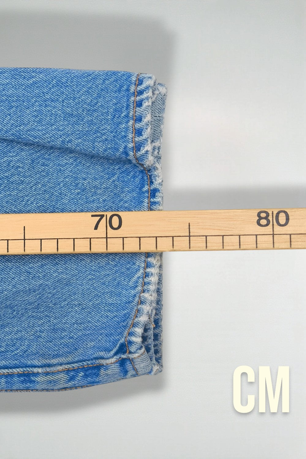 Vintage Levi’s 501 XX 1993 Distressed Jeans W34 Light Wash