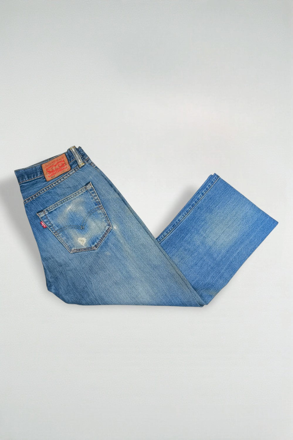 Vintage Levi’s 501 XX Jeans W32 Distressed Leather Patch Rare