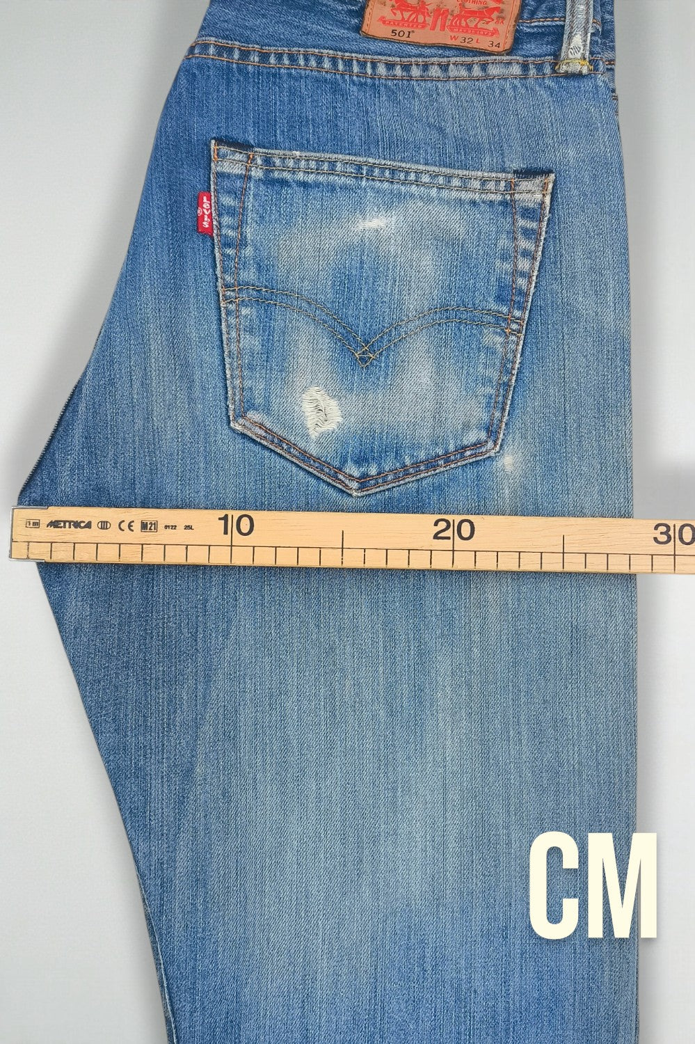 Vintage Levi’s 501 XX Jeans W32 Distressed Leather Patch Rare