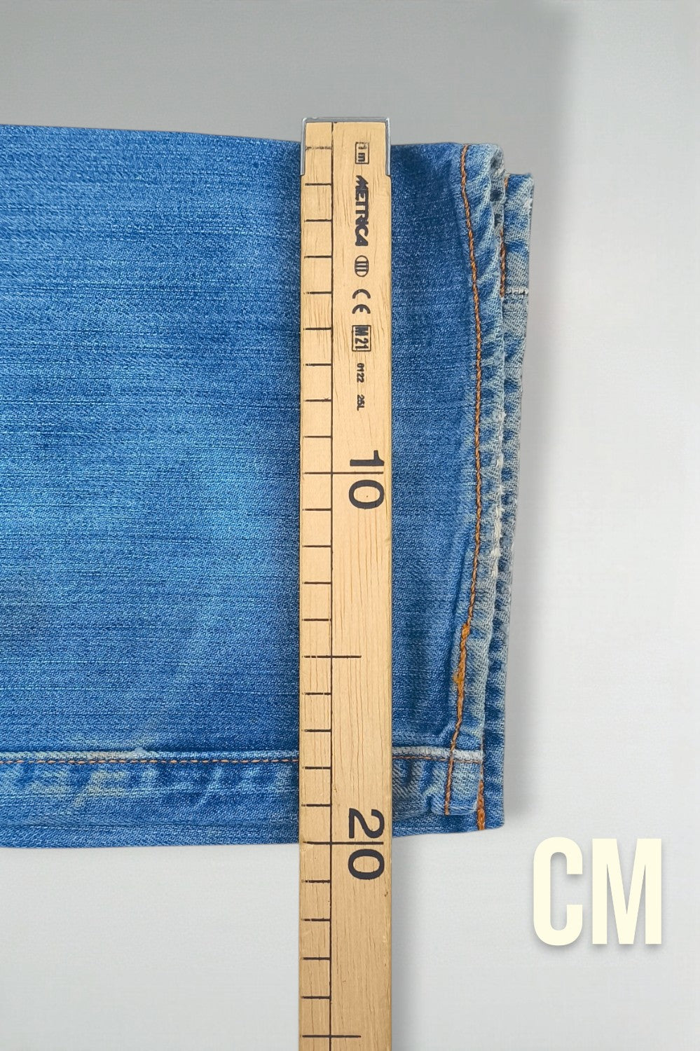 Vintage Levi’s 501 XX Jeans W32 Distressed Leather Patch Rare