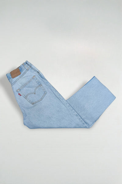 Vintage Levi’s 550 Light Wash Jeans USA Made Blue Denim W30 L32
