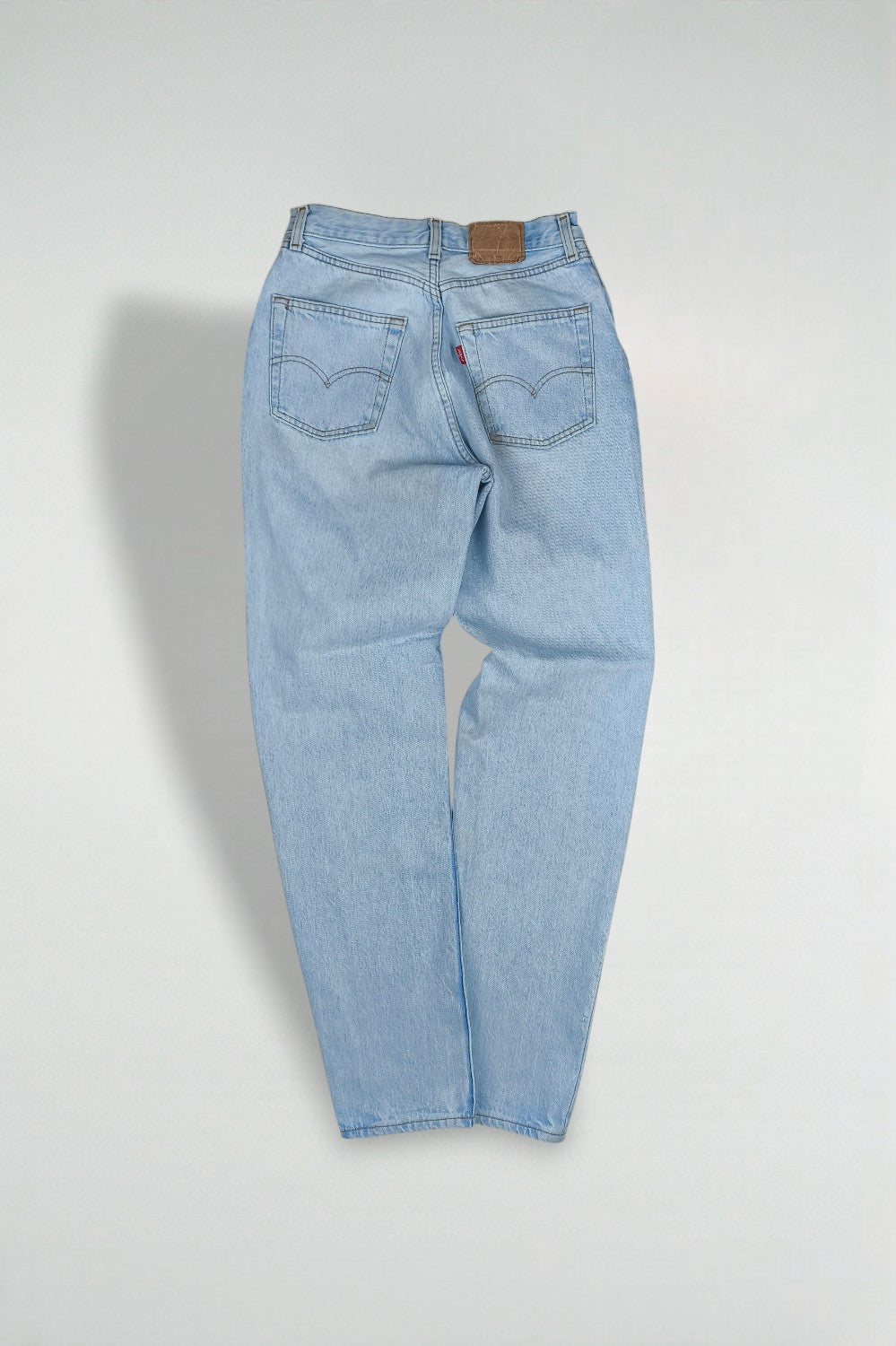 Vintage Levi’s 550 Light Wash Jeans USA Made Blue Denim W30 L32