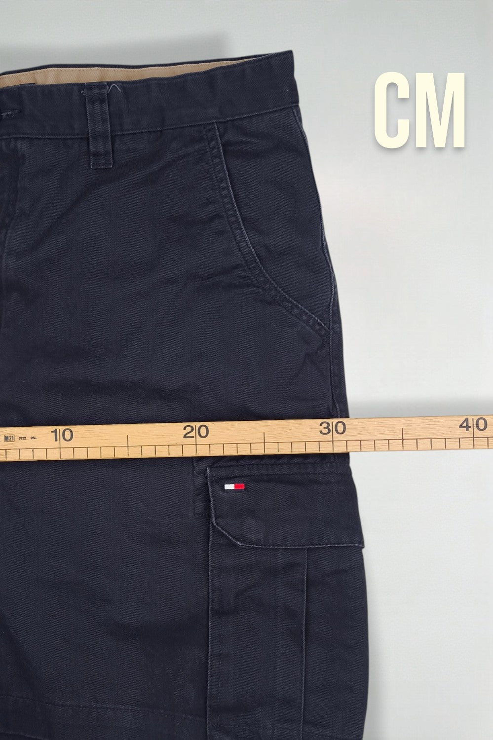 Vintage Tommy Hilfiger Cargo Shorts Navy Blue W36 Cotton