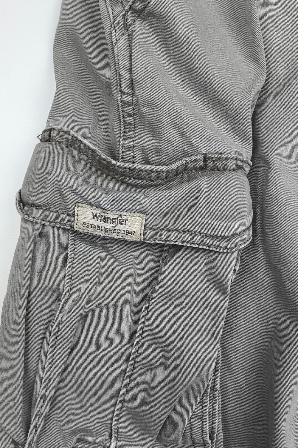 Vintage Wrangler Cargo Shorts Grey Utility W34