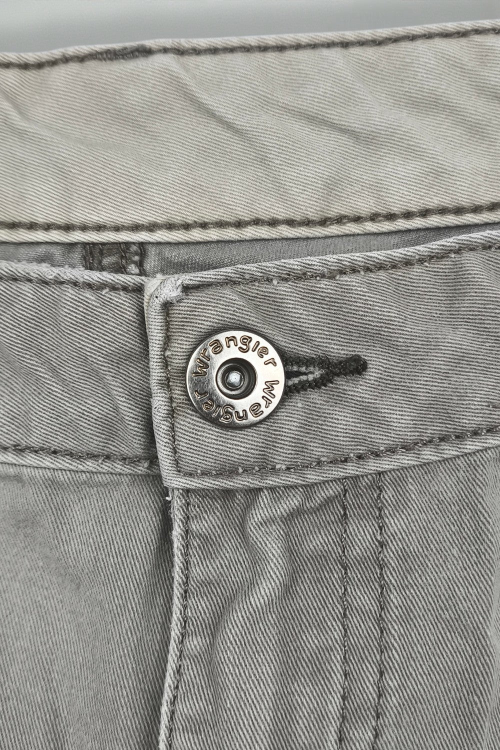 Vintage Wrangler Cargo Shorts Grey Utility W34