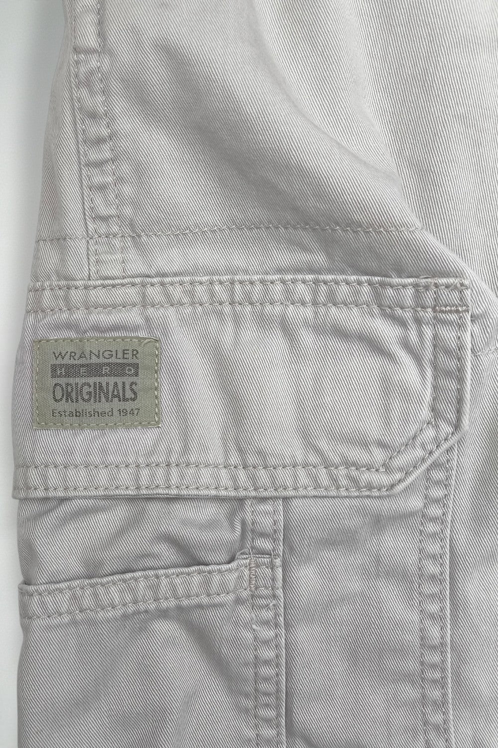 Vintage Wrangler Cargo Shorts Light Grey W34 | Utility Style
