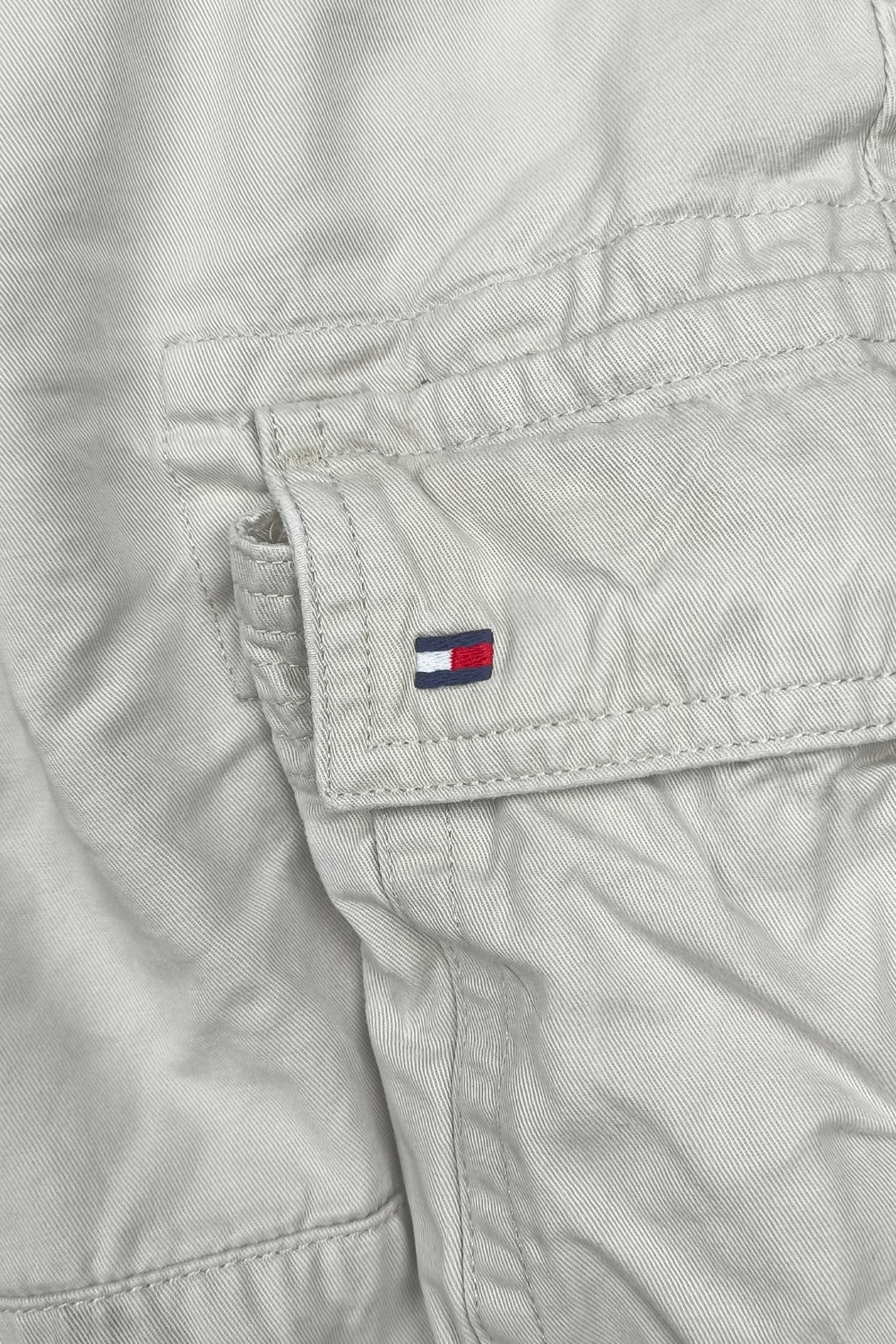 Vintage Tommy Hilfiger Cargo Shorts Beige Utility W36