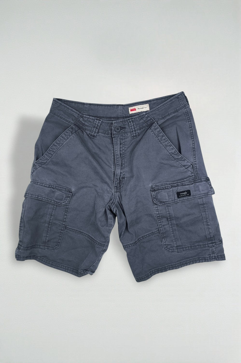 Vintage Wrangler Relaxed Fit Cargo Shorts Grey W32 Utility