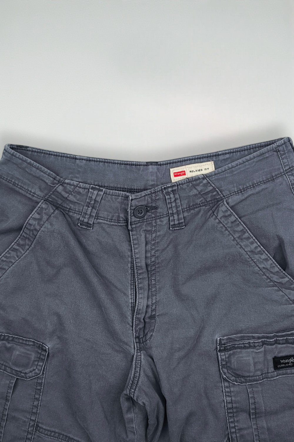 Vintage Wrangler Relaxed Fit Cargo Shorts Grey W32 Utility
