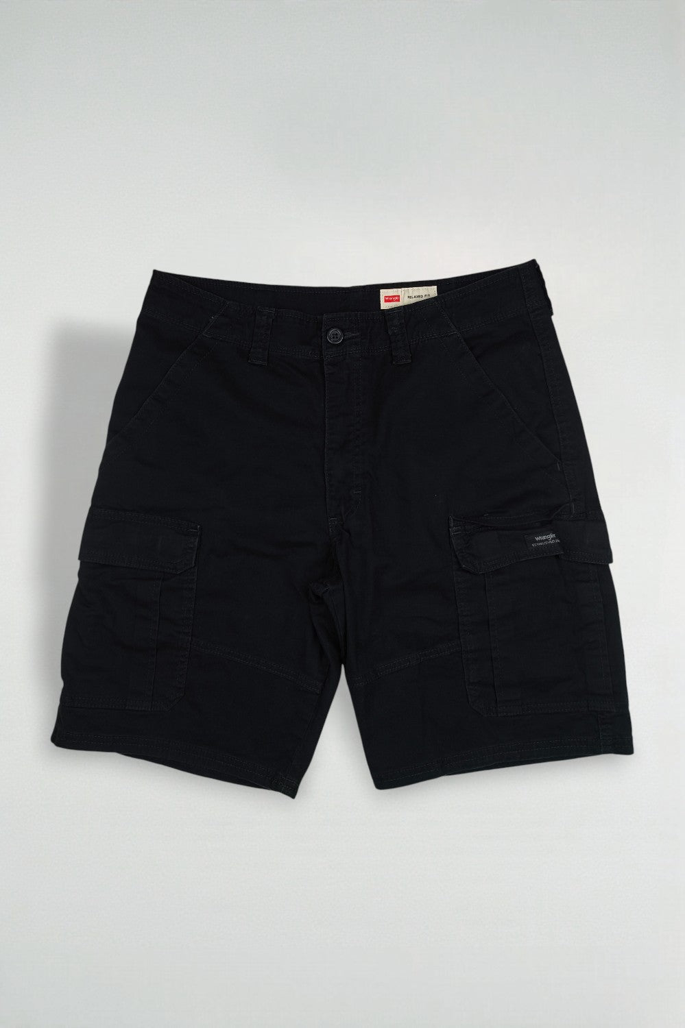 Vintage Wrangler Relaxed Fit Cargo Shorts Black