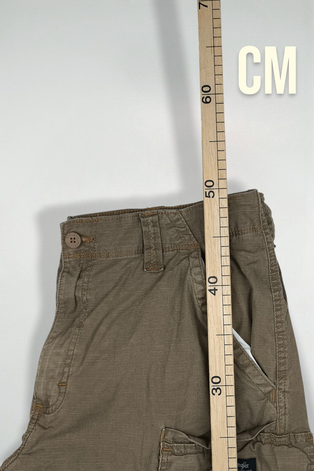 Vintage Wrangler Relaxed Fit Cargo Shorts Brown