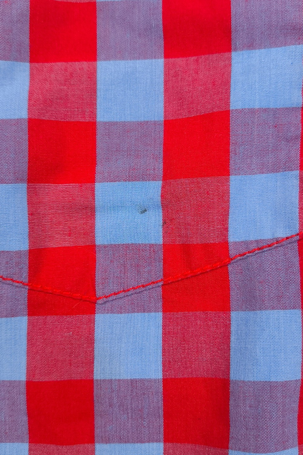 Second-Hand Tommy Hilfiger Youth XL Check Shirt | Red Blue