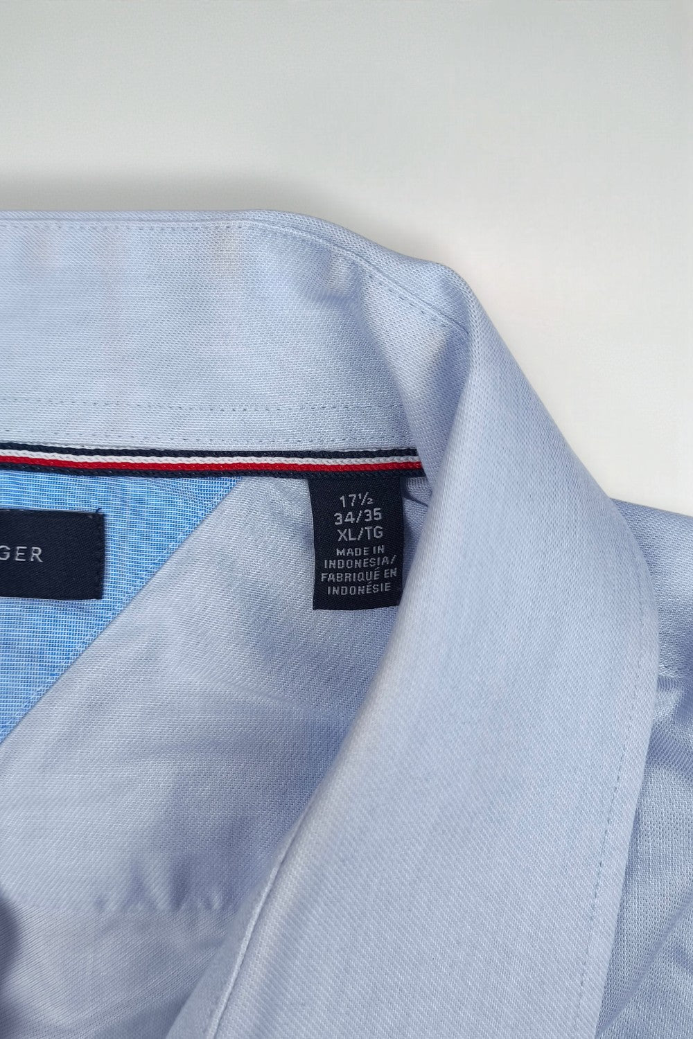 Second-hand Tommy Hilfiger Light Blue Stretch Shirt | Classic Fit