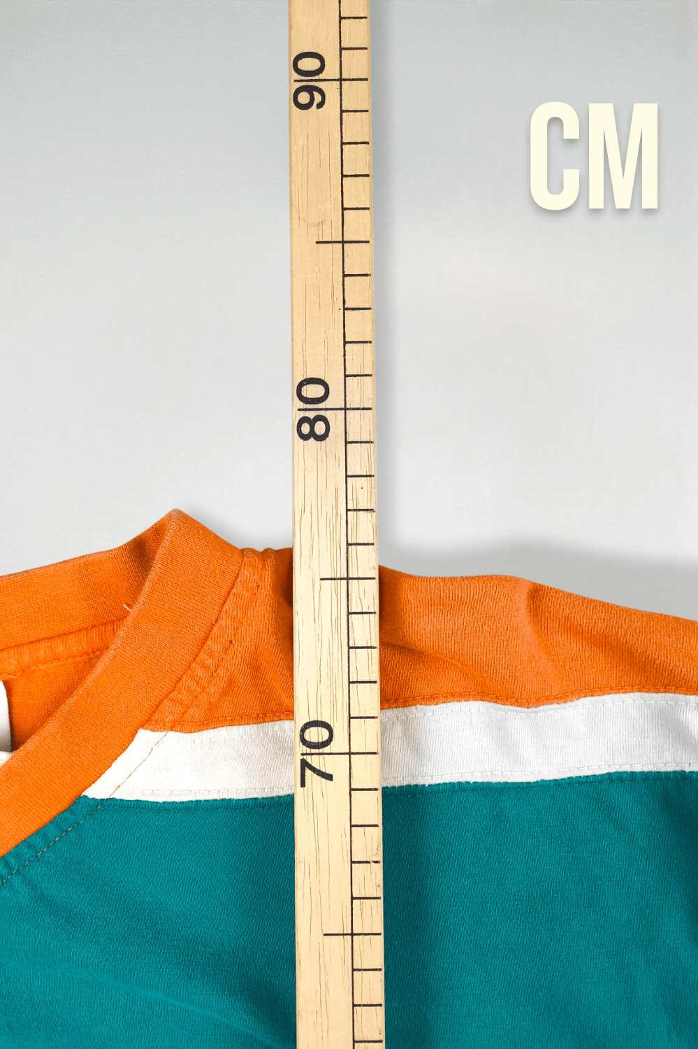 Maglietta vintage con grafica dei Miami Dolphins della NFL, verde acqua e arancione | Abbigliamento per tifosi anni 2000