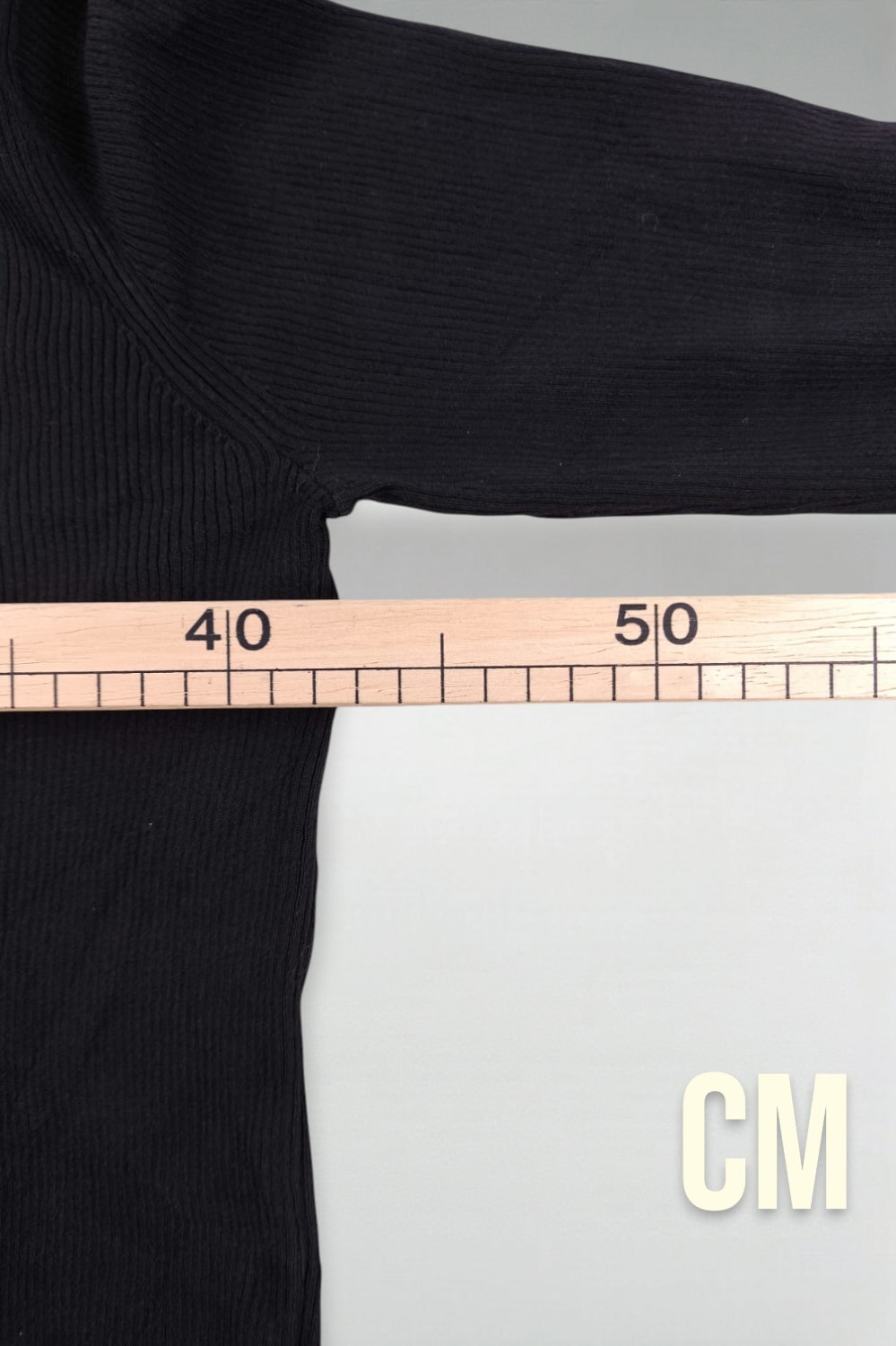 Cardigan Lacoste in maglia a coste nero di seconda mano | Maglieria da donna